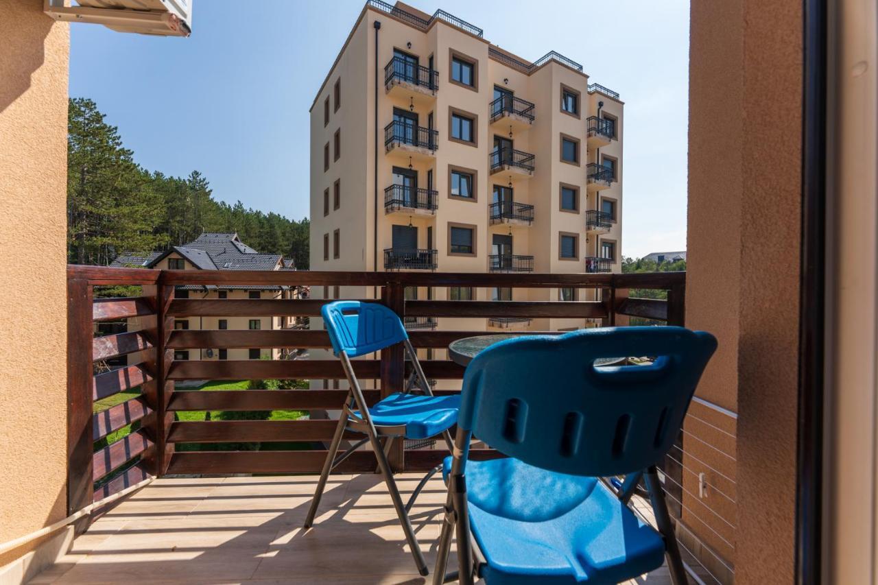 Luka Apartment *